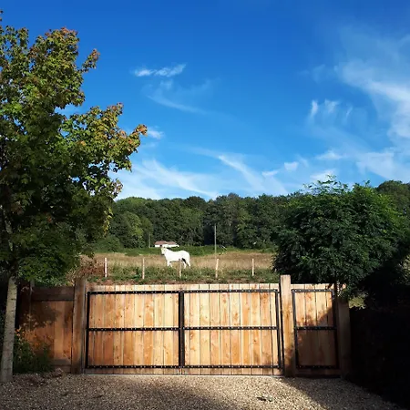 Moulin De Sevoux Bed & Breakfast 3*